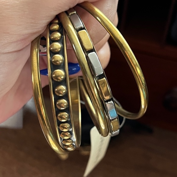 Forever 21 mixed gold/silver Metal Bangle Bracelets  Set of (5) - Picture 9 of 11
